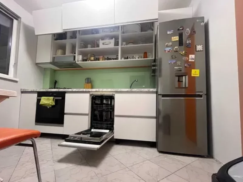 Baba Novac- langa parcul IOR