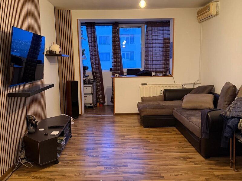 Baba Novac- langa parcul IOR